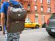 Arvostelu: Muodikkaat silmukkalaukut ovat tarpeeksi kovia NYC: lle