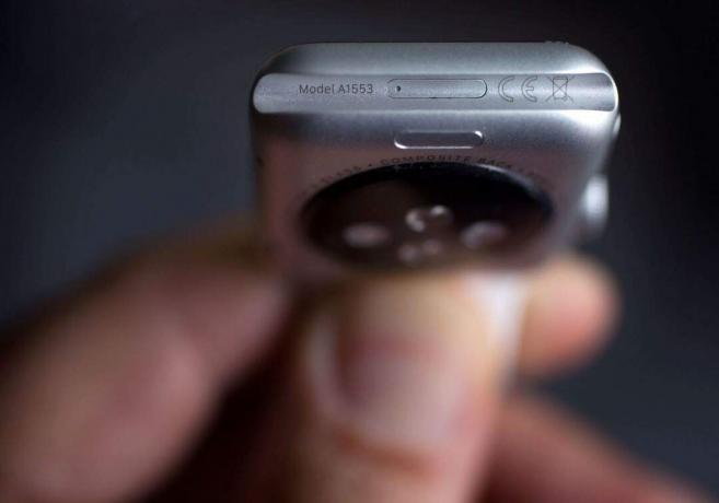 Este puerto oculto puede ser la clave para futuros accesorios de Apple Watch.