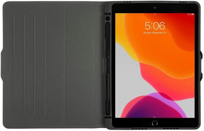 आईपैड के लिए टार्गस वर्सावु इकोस्मार्ट स्लिम केस बायोडिग्रेडेबल है।