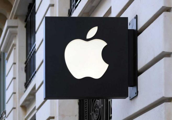 Apple poprvé zvyšuje některé náklady na předplatné.
