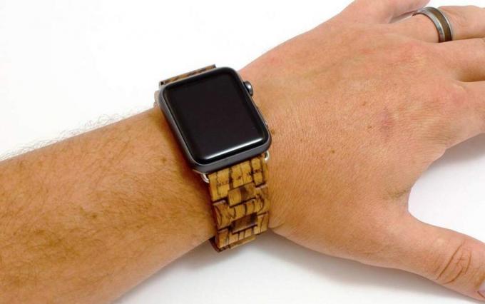 Medinis ženklas „Apple-Watch“ 2