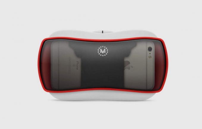 iPhone은 View-Master VR 헤드셋 내부에서 잘 보입니다.