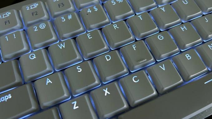 Подсветка на клавиатурата Logitech MX Mechanical Mini за Mac