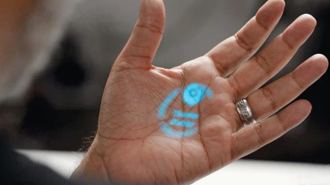 Ai Pin wyświetla na dłoni ledwo widoczny interfejs