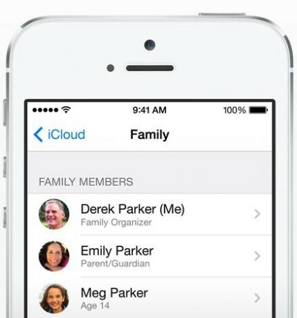 Свържете семейните си iCloud акаунти, за да споделяте всичките си покупки и др.