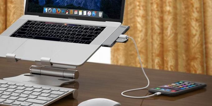 הוסף מיד מגוון של קישוריות USB, SD ו- HDMI לכל MacBook Pro.