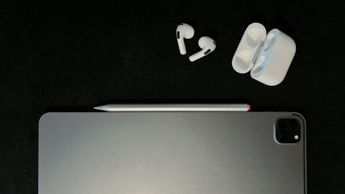 Carga del lápiz óptico del iPad Adonit Neo Pro