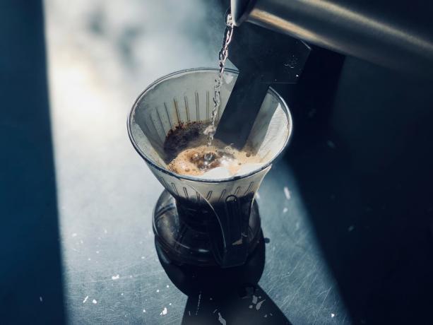 Ein richtiger Wasserkocher macht den gesamten Kaffeezubereitungsprozess viel einfacher.