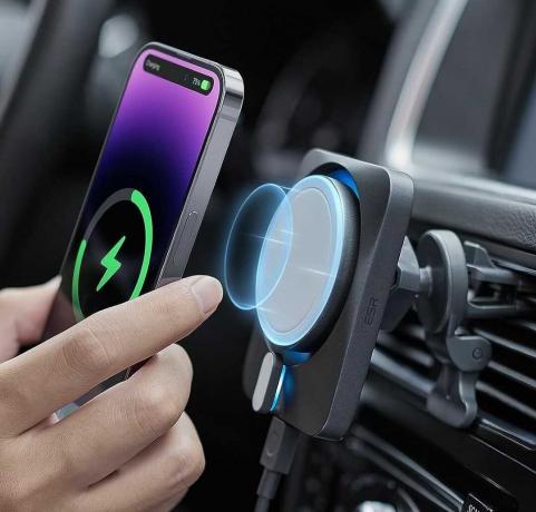 Dette er en av de sikreste måtene å bruke iPhone på, håndfri, mens du kjører. 