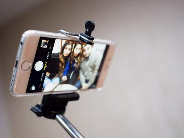 Selfie palice na WWDC niso dobrodošle. Foto: R4vi/Flickr