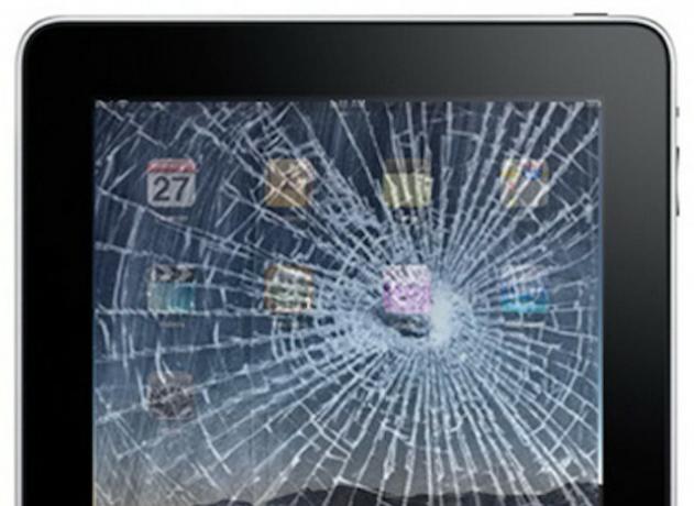 Vem är ansvarig för att byta ut en skadad iPad eller annan enhet i ett BYOD -program?