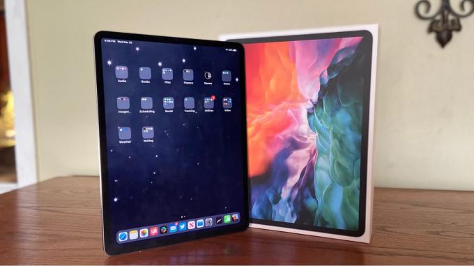 2020 iPad Pro 2018 मॉडल पर बना है।