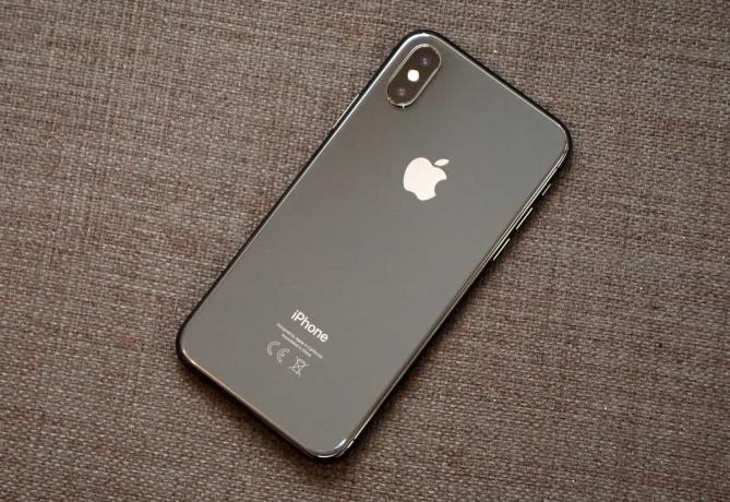 iPhone X grigio siderale