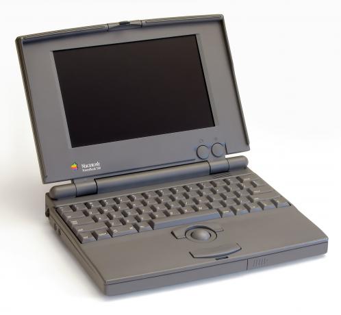 O PowerBook 100 básico impulsionou uma revolução no laptop.