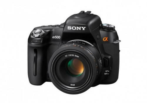 Sonyjev DSLR fotoaparat a500