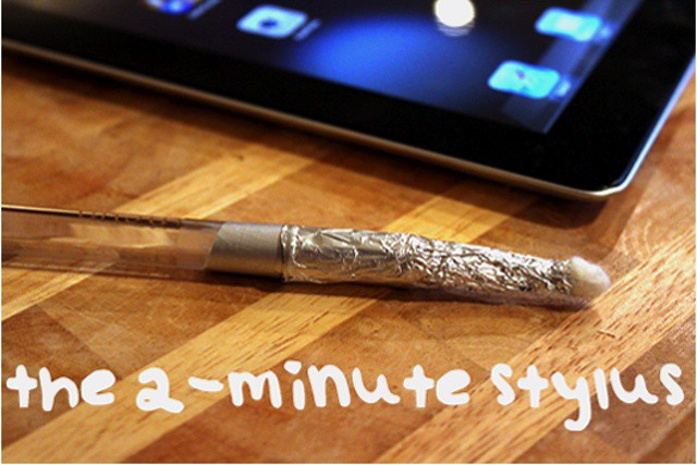 Hvis du ikke er ligeglad med æstetik, kan du lave en stylus på et par minutter. Foto CNET