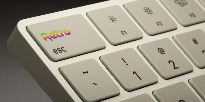 ColorWare не забула клавіатуру та мишу.