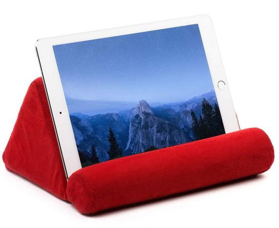 Stojánek na polštář pro iPad