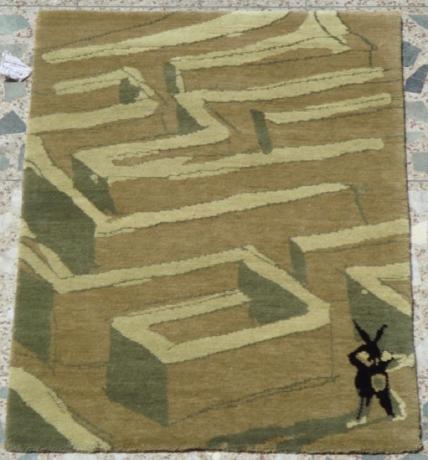 " Kadonnut pupu." Myös tiibetiläisellä matolla työ on 1m x 1,5m. @Matthew Watkins