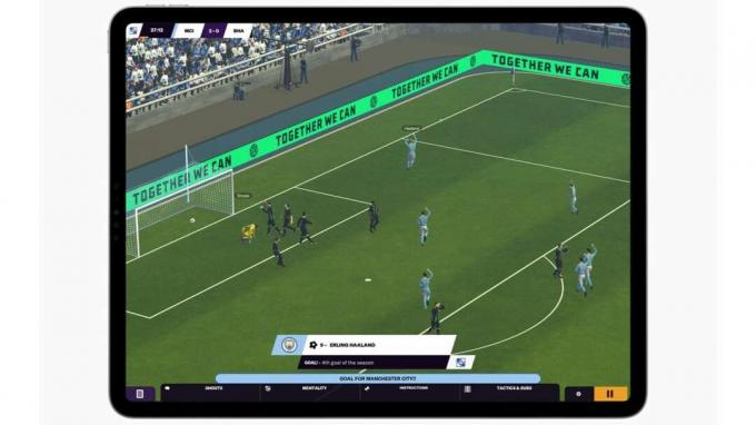 „Football Manager 2024 Touch” pe iPad