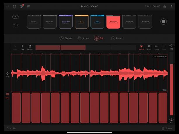 iOSの音楽制作アプリBlocsWaveは、トラック全体を構築するのに十分です。