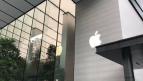Apple veikalos visā pasaulē veidojas milzīgas iPhone X līnijas