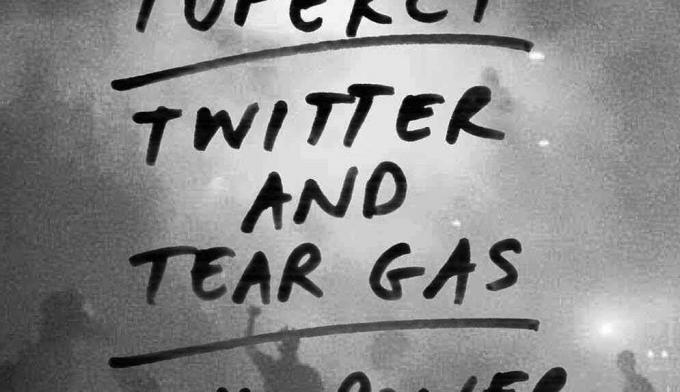 Twitter a slzný plyn