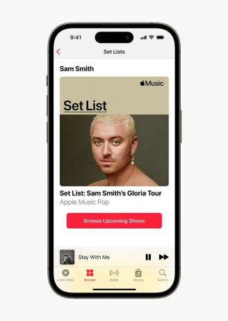 Prostor Set Lists od Apple Music obsahuje seznamy sad v rámci výběru prohlídek umělců a možnost procházet nadcházející pořady z aplikace Hudba.