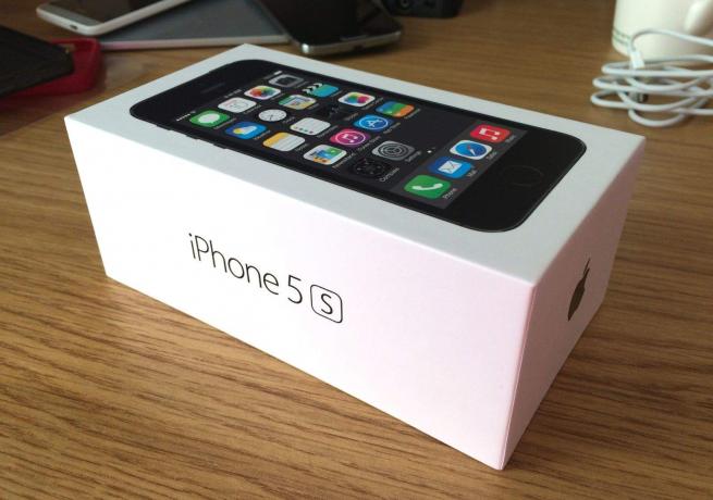 iPhone-5s-बॉक्स-ग्रे