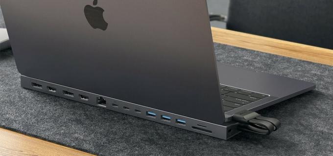 Η νέα βάση σύνδεσης της Hyper λειτουργεί με κάθε MacBook που κατασκευάζεται από το 2016.