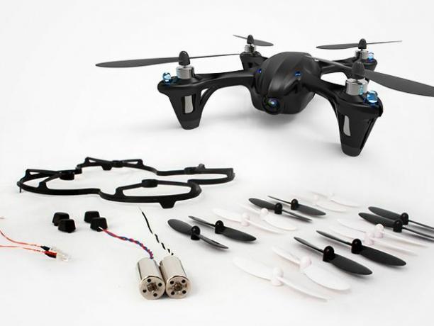 com-code čierny dron