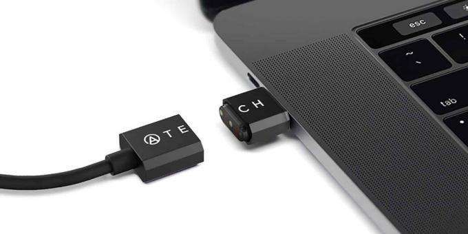 이 USB-C 어댑터를 사용하면 분리형 충전 케이블을 사용하여 마음의 평화를 되찾을 수 있습니다.