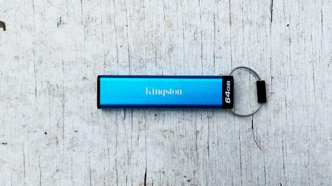 Kingston Ironkey Keypad 200 kotelossaan