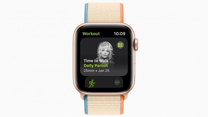 Aika kävellä Apple Fitness+: ssa tekee harjoittelua