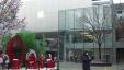 Pekingin Apple -myymälät avataan uudelleen lämpötilan skannauksilla ja ilmaisilla naamioilla