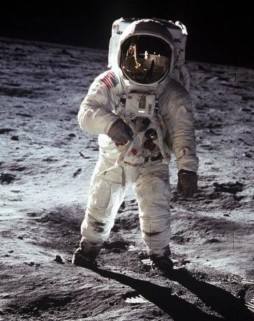 Apollo 11 taustakuva