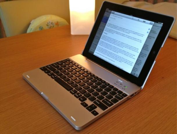 De Notebook Case voor iPad is mooi... totdat je van dichtbij komt.