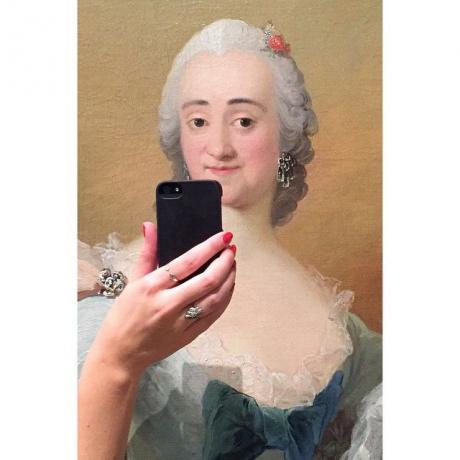 Wygląda raczej na zaskoczoną, nie sądzisz? Zdjęcie: Olivia Muus/Muzeum Selfies