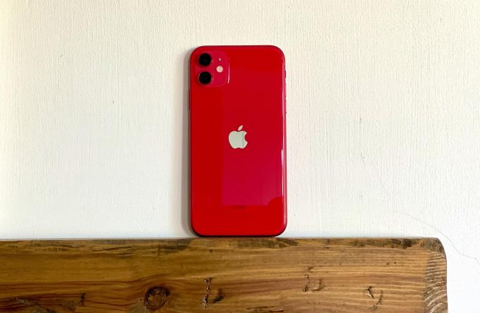 iPhone-11-สีแดง