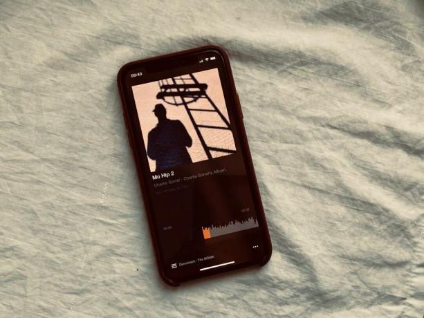 Lisää oma musiikkisi iPhoneen ilman iTunesia.