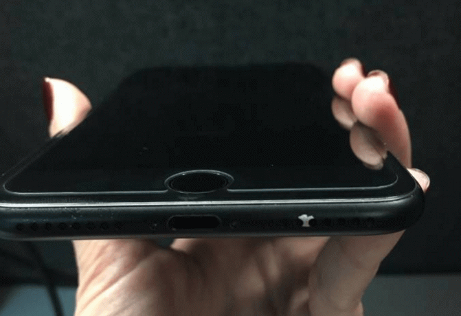 iPhone-7-matný-čierny čip