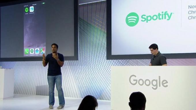 Dabar galite naudoti „Spotify“ programą ir paskyrą, kad įjungtumėte „Chromecast“ ir „Chromecast Audio“. Nuotrauka: „Google“