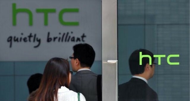 HTCは、iPhone4Sが前四半期に利益を殺したことを認めています。