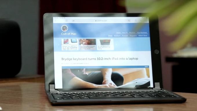 Het Brydge-toetsenbord op de 10.2 iPad