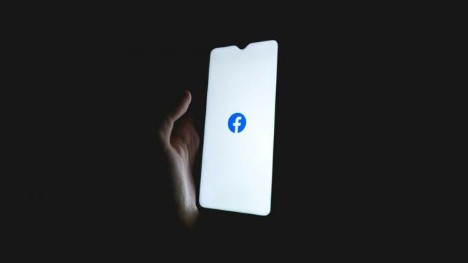 Facebook taper mot iOS personvern
