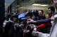 Гомила се окупља у Аппле Стореу у Сан Франциску у знак протеста због њушкања ФБИ -а