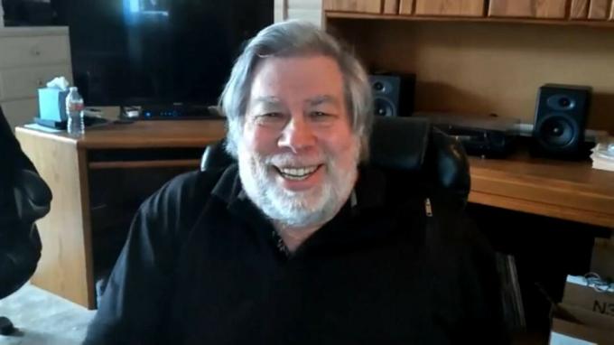 Hádejte, kdo se objevil jako překvapivý účastník online konference Newton: Steve Wozniak!