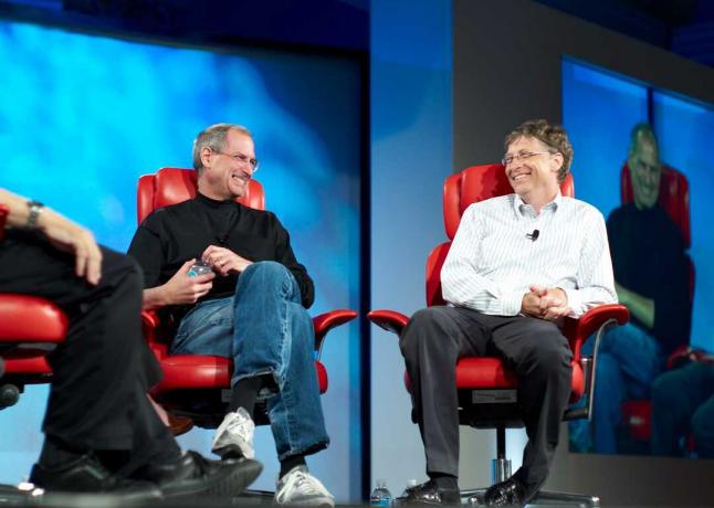 Steve Jobs a Bill Gates, soupeři a přátelé.