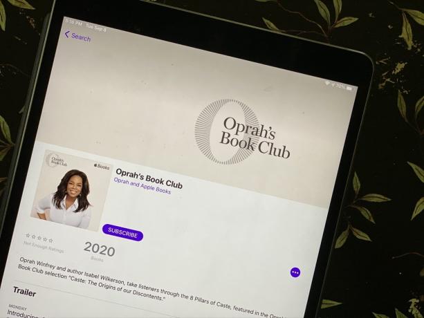 Подкастът на Oprah Book Club вече е нещо.