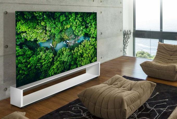 LG'nin 88 inç 8K, OLED akıllı tv'si